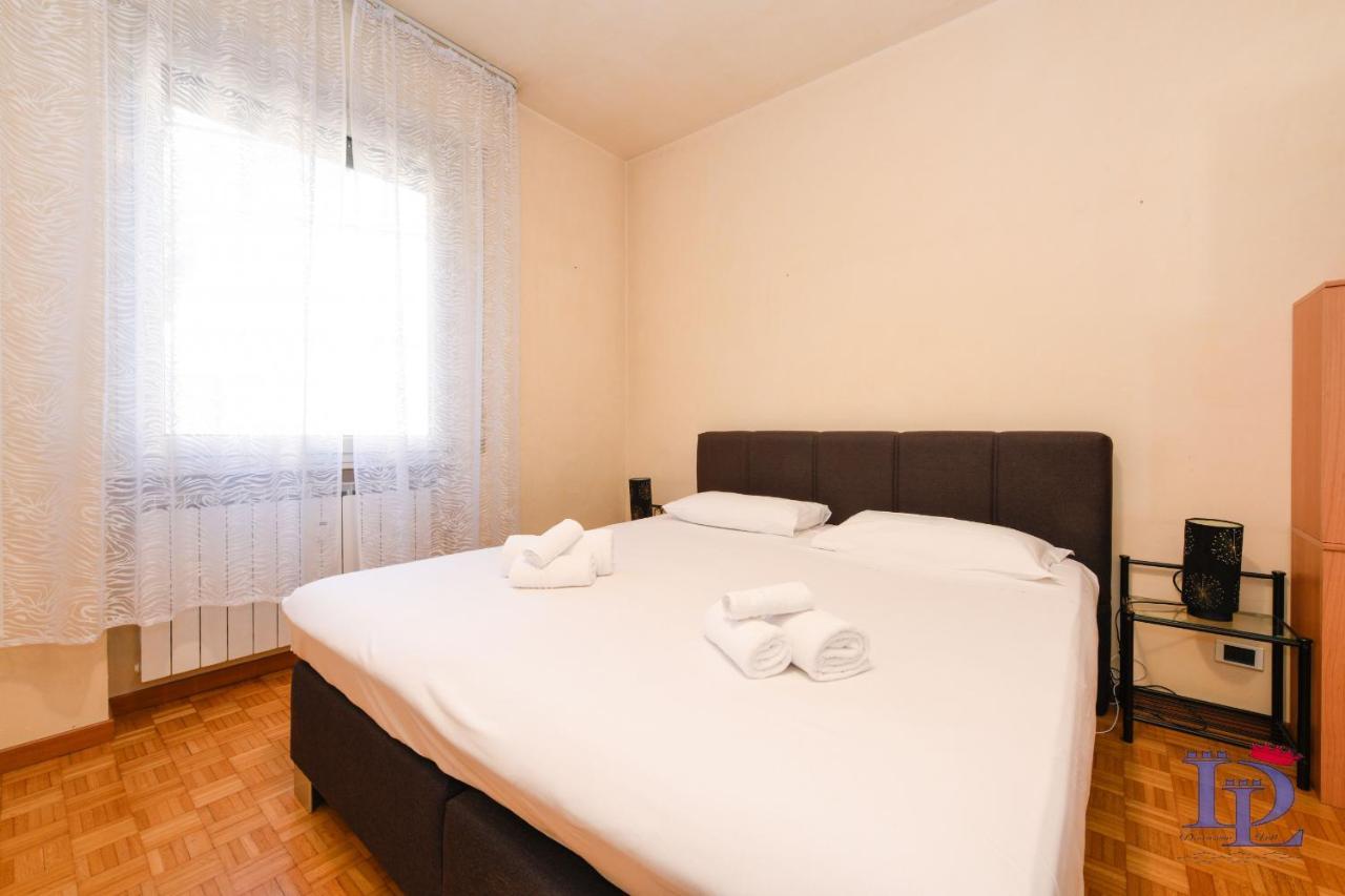 Desenzanoloft Official Partner Marriott Homes & Villas - Charming On The Lake Front Lake Desenzano del Garda Bagian luar foto