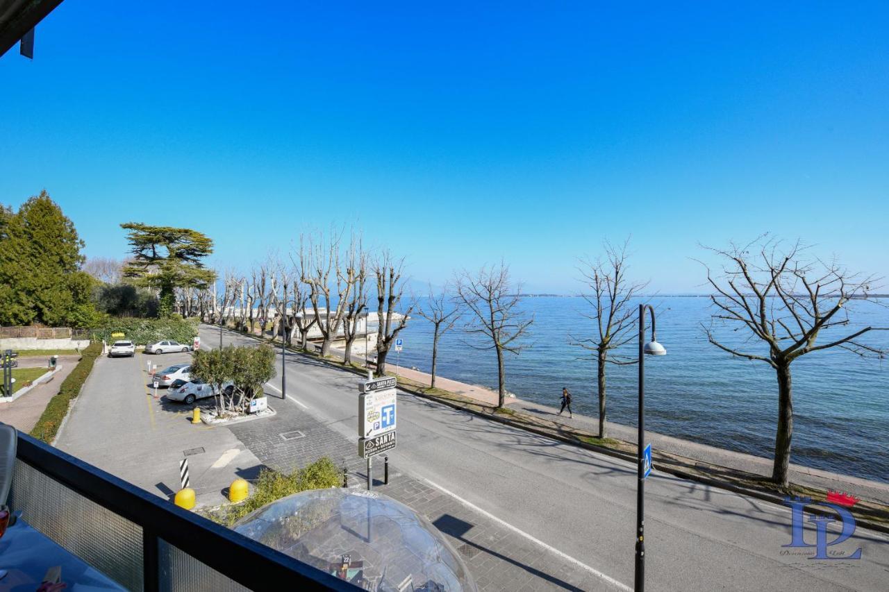 Desenzanoloft Official Partner Marriott Homes & Villas - Charming On The Lake Front Lake Desenzano del Garda Bagian luar foto