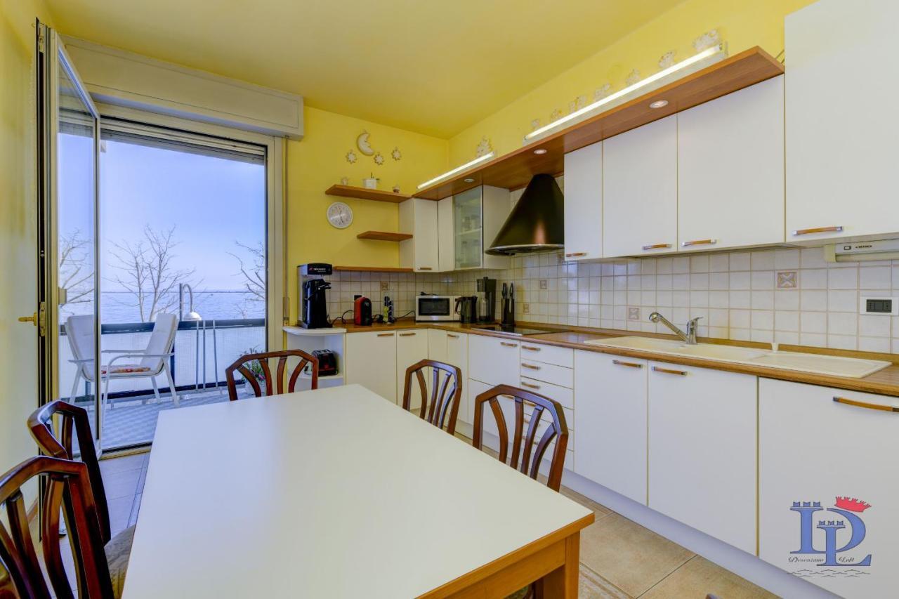 Desenzanoloft Official Partner Marriott Homes & Villas - Charming On The Lake Front Lake Desenzano del Garda Bagian luar foto