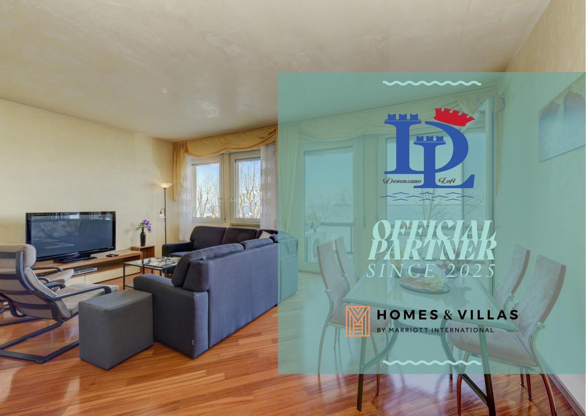 Desenzanoloft Official Partner Marriott Homes & Villas - Charming On The Lake Front Lake Desenzano del Garda Bagian luar foto